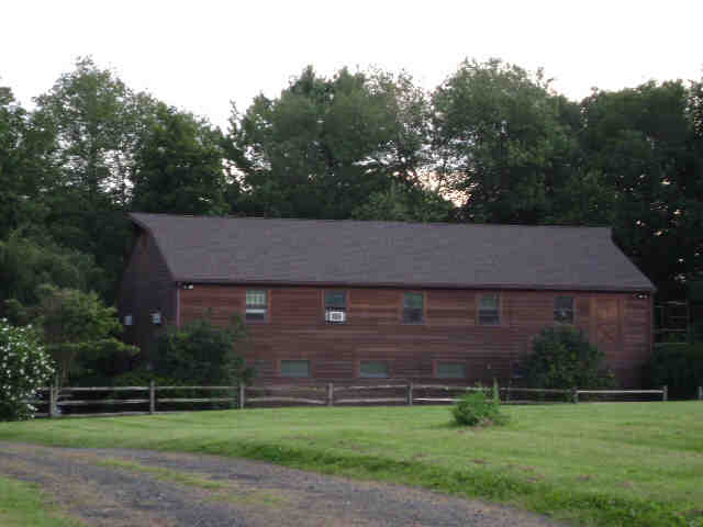 Building photograph for 88 TOWN LINE RD